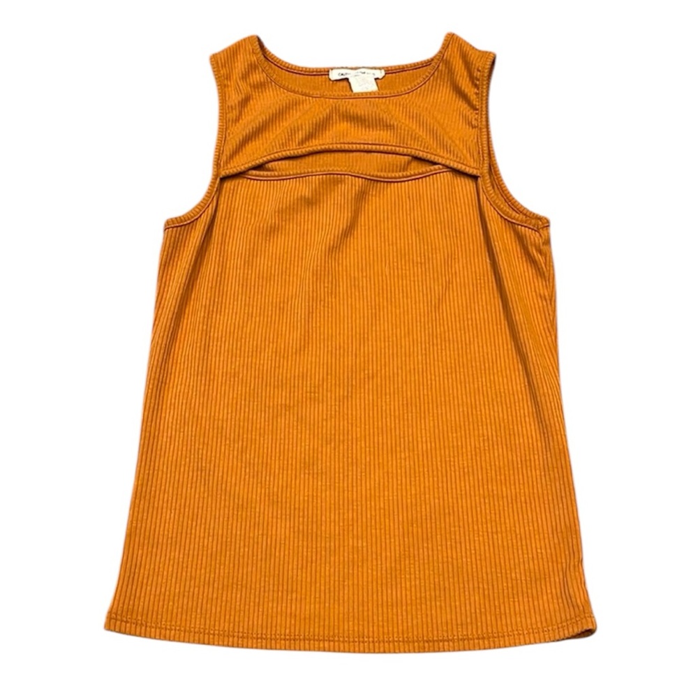 3/$10 ☀️ Caution to the Wind | EUC Ribbed Tank Top with Chest Cut-Out